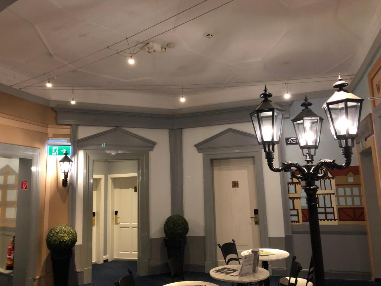 Отель Wagner Im Dammtorpalais 3*